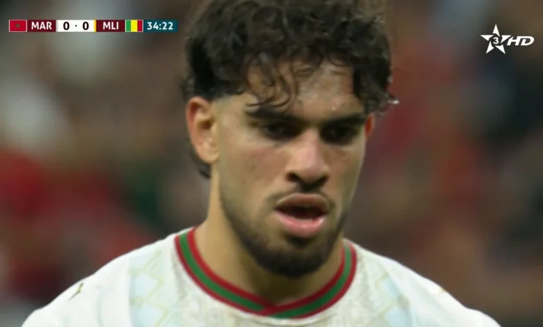 Watch Morocco’s bizarre penalty against Mali in a friendly match, and the strange way Mauritanian referee Abdelaziz Bouh awarded the penalty, sparking doubts and controversy among fans around the world!!
