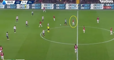 The first CRAAAZY free kick from the halfway line to be scored in Italian league history is credited to Luka Modrić, thanks to the deceptive technique he used to take it, resulting in an unbelievable goal against Udinese!