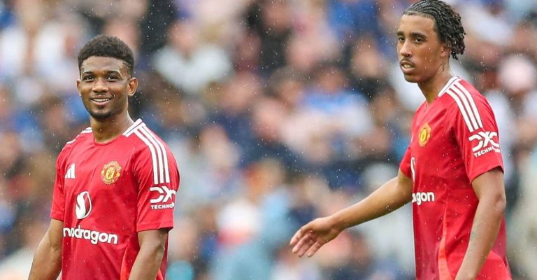 Arsenal eye a 58m Man United star.. just 22 minutes played and ready to leave!